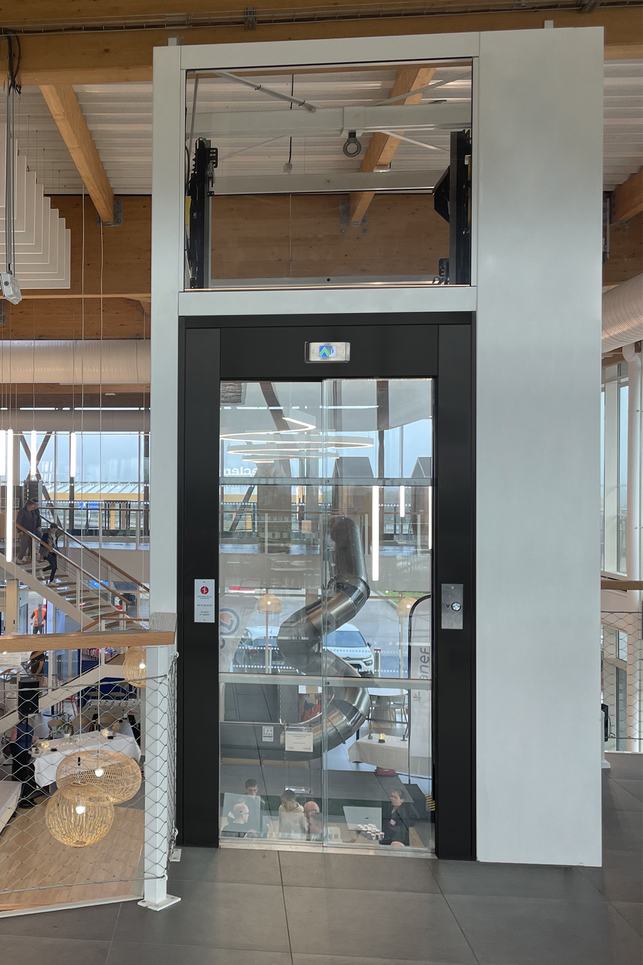 Vitrage Full Glass - Primaire RAL 9005 - Aluminium ton naturel - Aluminium standard