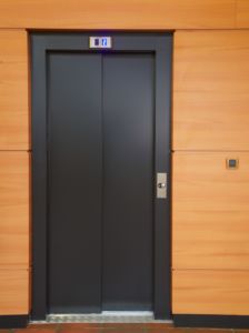porte automatique ascenseur